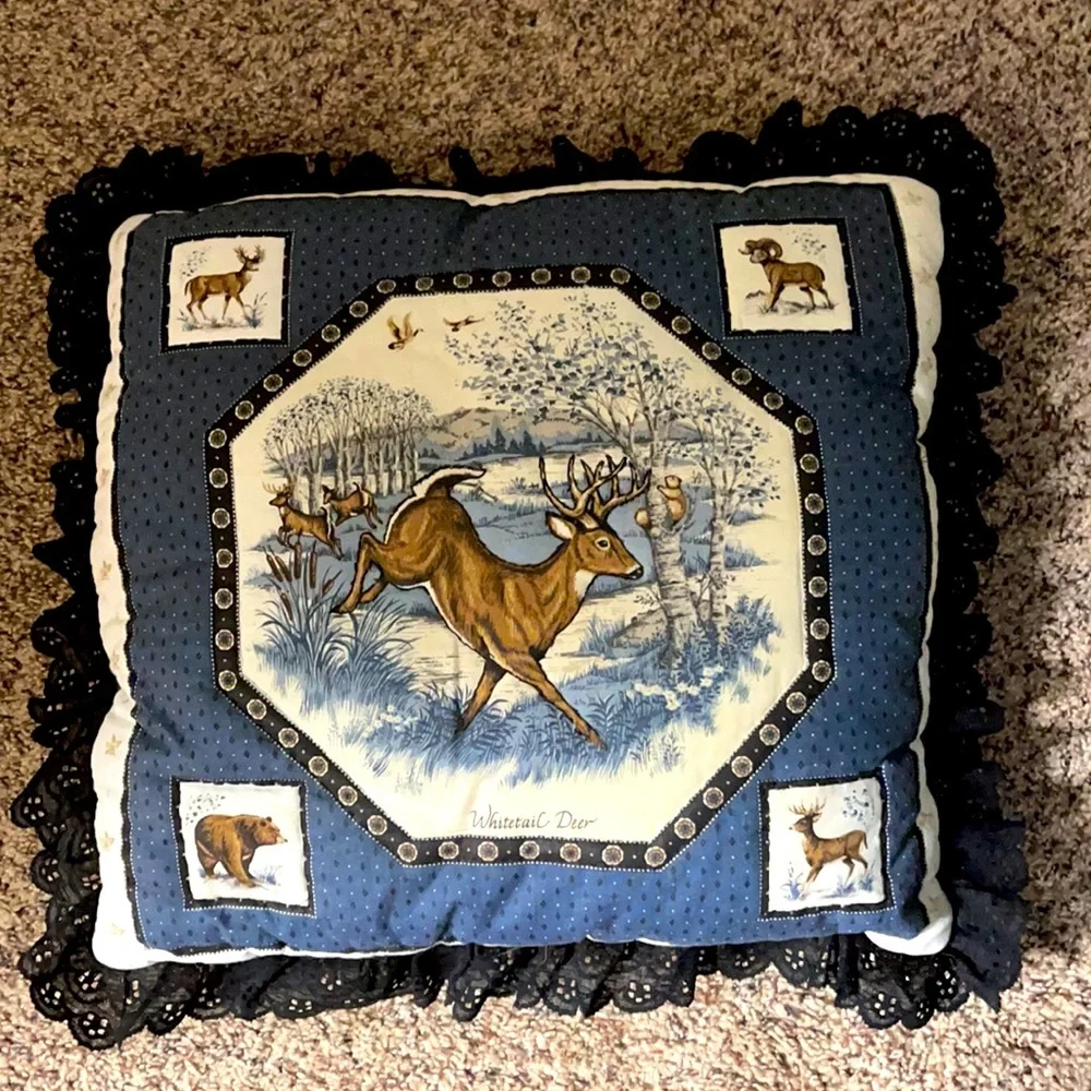 Rustic/Deer/Bear/Pillows-18”x17”(2)